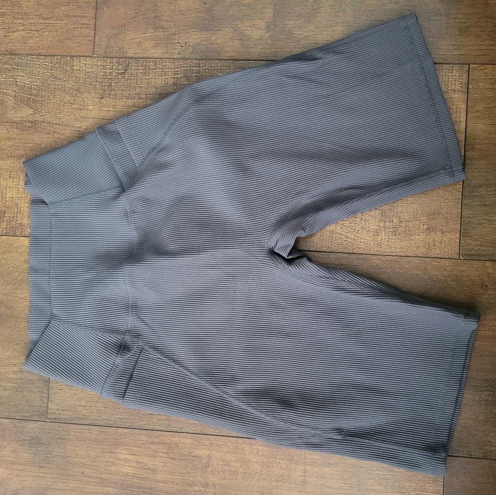 BuffBunny gray material girl ribbed biker shorts in size M.